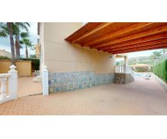 Chalet en Venta en la Nucia, Alicante