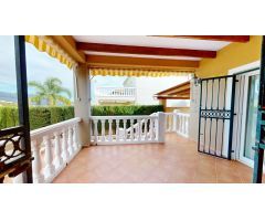 Chalet en Venta en la Nucia, Alicante