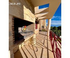 Chalet en Venta en la Nucia, Alicante