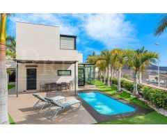 Villa de Lujo en Venta en La Barona, Santa Cruz de Tenerife