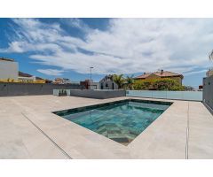 Villa de Lujo en Venta en Costa Adeje, Santa Cruz de Tenerife