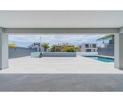 Villa de Lujo en Venta en Costa Adeje, Santa Cruz de Tenerife
