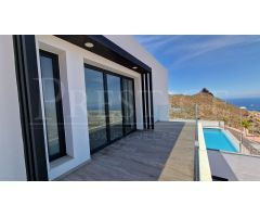 Villa de Lujo en Venta en Adeje, Santa Cruz de Tenerife