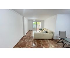 GRAO DE GANDIA - PRIMER PISO CON PATIO - SE VENDE