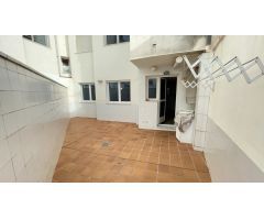 GRAO DE GANDIA - PRIMER PISO CON PATIO - SE VENDE