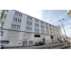 Local comercial en Venta en Torrelavega, Cantabria