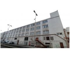 Local comercial en Venta en Torrelavega, Cantabria