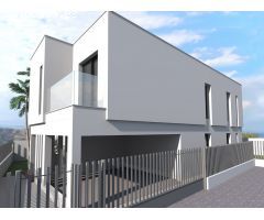 MAGNIFICA VILLA DE NUEVA CONSTRUCCIÓN CON PISCINA PRIVADA EN AGUAS NUEVAS, TORREVIEJA
