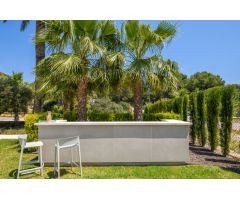 VILLA EXTRAORDINARIA  EN EL LUJOSO RESORT DE GOLF LAS COLINAS(ALICANTE)