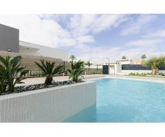 Villa en Campoamor, de obra nueva.