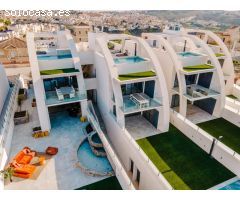 ESTUPENDO ÁTICO DE LUJO CON PISCINA PRIVADA Y VISTAS AL MAR EN CIUDAD QUESADA.