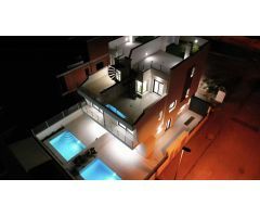 Chalet adosado a la venta con piscina privada en Guardamar del Segura