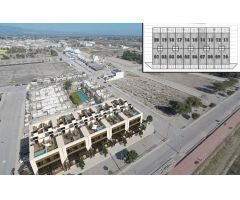 Adosado moderno con solarium privado a la venta en Dolores