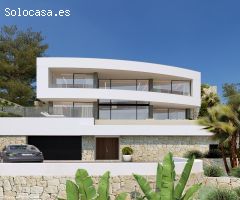 Lujosa Villa de 4 dormitorios a la venta con Vistas al Mar en Calpe