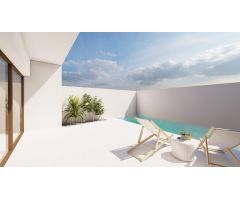 Adosado de 3 dormitorios con piscina privada a la venta en San Javier.