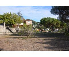 Casa en venta para reformar con vistas al mar en Cabrils