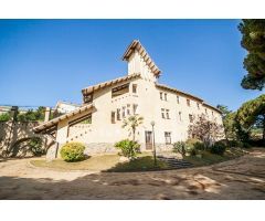 Mansión modernista y singular con vistas al mar en Llavaneres - Costa Barcelona