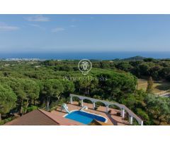 Majestuosa finca en venta con vistas al mar en Mataró