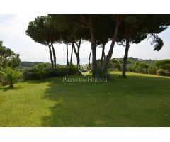 Parcela en venta en el golf de Sant Vicenç de Montalt