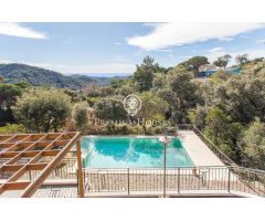 Chalet en venta con vistas al mar en Sant Cebrià de Vallalta