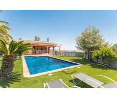 Casa independiente en venta en Argentona
