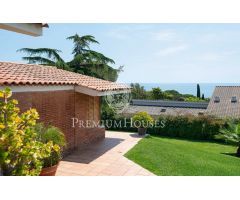 Casa en venta de una sola planta, con piscina y excelentes vistas en Sant Andreu de Llavaneres