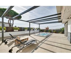Casa a la venta en Caldes dEstrac con espectaculares vistas mar y montaña