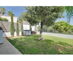 Casa a la venta en Caldes dEstrac con espectaculares vistas mar y montaña