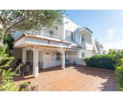 Casa en venta con licencia turística en Sant Pol de Mar