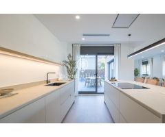 Casa en venta en Alella con piscina
