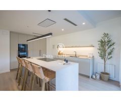 Casa en venta en Alella con piscina