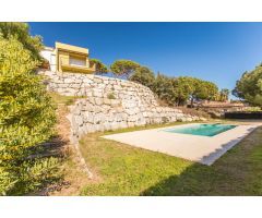 Casa en venta en Sant Vicenç de Montalt con espectaculares vistas al mar
