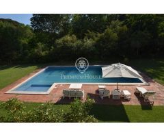Esplendida Masia en venta costera en Sant Pol de Mar