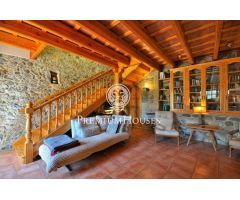 Masia en venta del Siglo XII en Santa Susana.