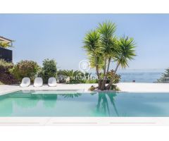 Casa en venta en Sant Vicenç de Montalt con espectaculares vistas al mar