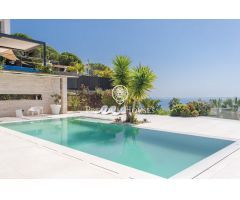 Casa en venta en Sant Vicenç de Montalt con espectaculares vistas al mar