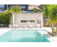Casa en venta en Sant Vicenç de Montalt con espectaculares vistas al mar