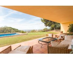 Casa en venta en Sant Andreu de Llavaneres con espectaculares vistas al mar