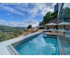 Exclusiva casa independiente con vistas panorámicas en Sant Cebrià de Vallalta