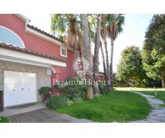 Casa en venta en Alella: urbanización exclusiva Can Teixidó. Tranquilidad y lujo