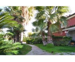 Casa en venta en Alella: urbanización exclusiva Can Teixidó. Tranquilidad y lujo