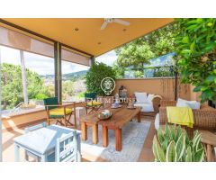 Casa en venta en Sant Vicenç de Montalt con vistas a mar y montaña