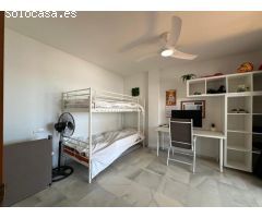 Piso en urb. Torrequebrada (Benalmádena Costa)