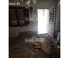 Casa de Pueblo en Venta en Cadalso de los Vidrios, Madrid