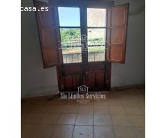 Casa de Pueblo en Venta en Cadalso de los Vidrios, Madrid