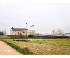 Chalet en Venta en Ugena, Toledo