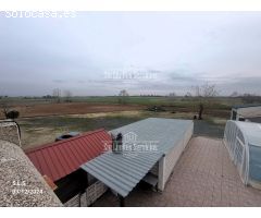 Chalet en Venta en Ugena, Toledo