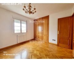 Chalet en Venta en Ugena, Toledo
