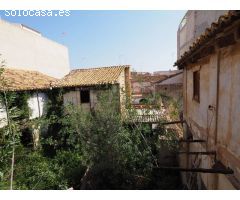 CASA PARA REFORMAR EN EL CENTRO DE BENAGUACIL