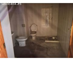 Local comercial en Alquiler en Llíria, Valencia